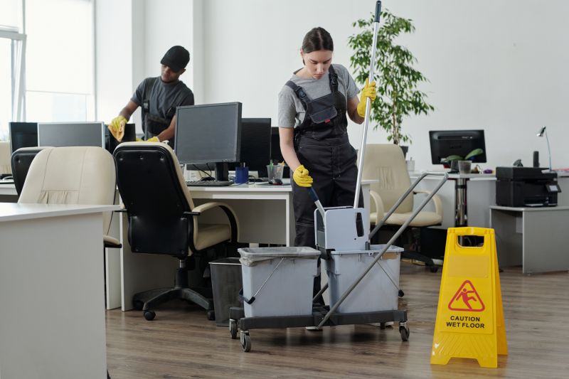 Commercial Kitchen Mopping in Shreveport, LA